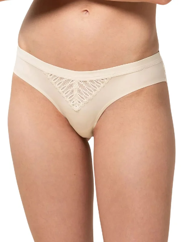 Aura Spotlight Brazilian Brief