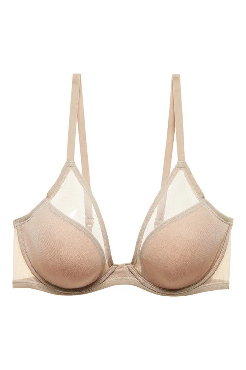 Bra with a mesh - lined cup for better breathability​ Escape Spacer Underwire Bra