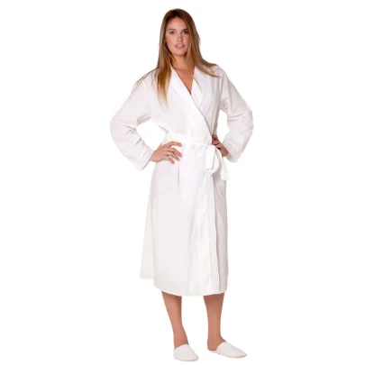 Bathrobe in White Cotton & Long Sleeve